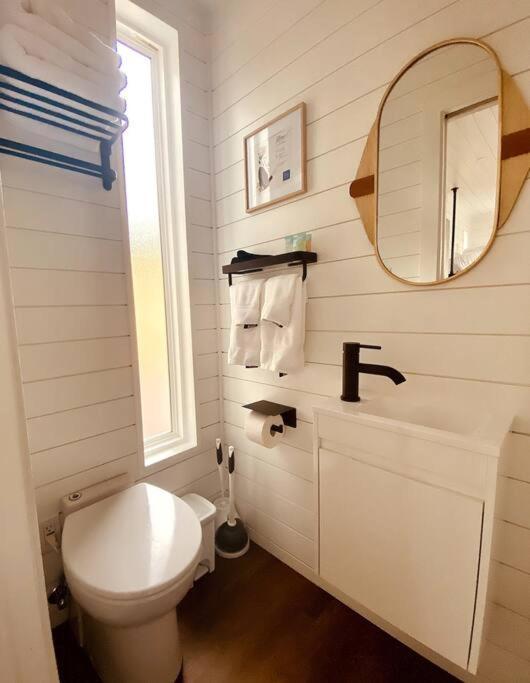 Entirely Private Tiny Home - 1 Mile To Uf Γκέινσβιλ Εξωτερικό φωτογραφία