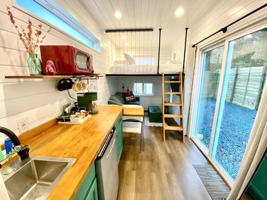 Entirely Private Tiny Home - 1 Mile To Uf Γκέινσβιλ Εξωτερικό φωτογραφία